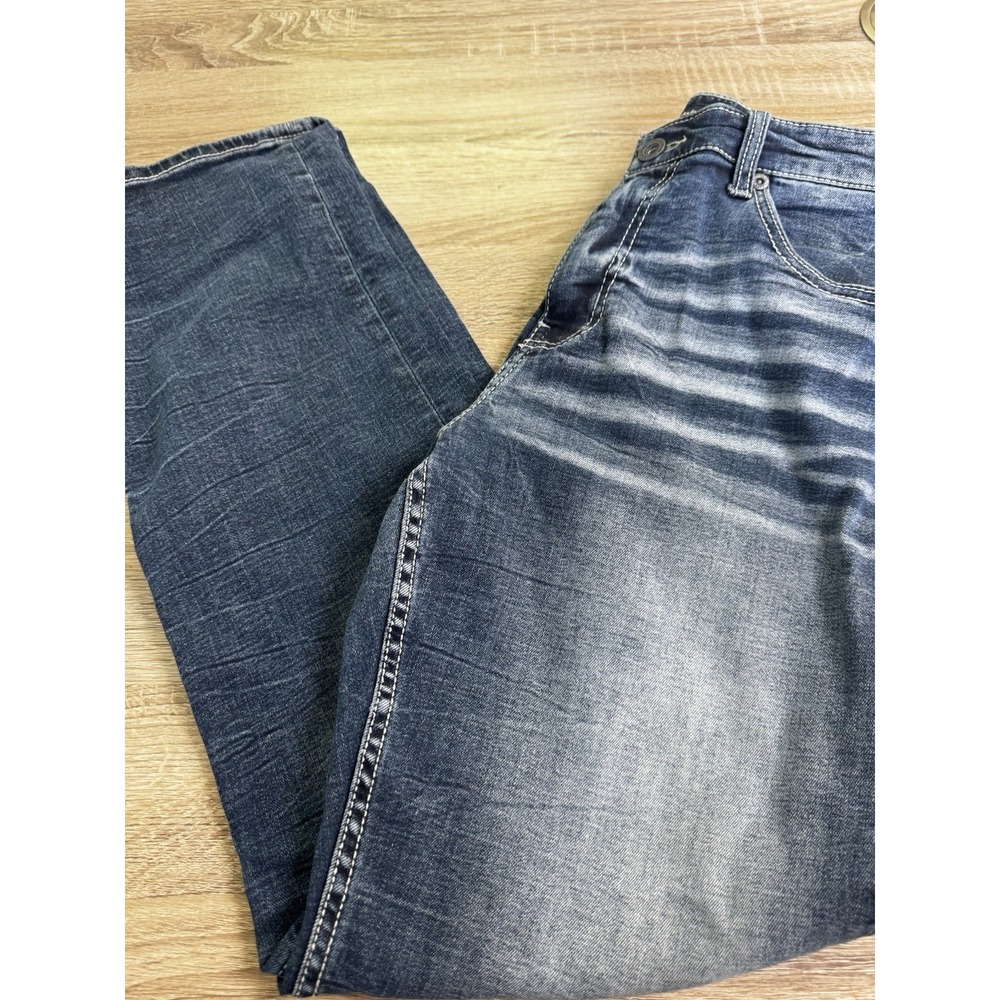 BKE Tyler Men's  Med Wash Distressed Straight Jeans Blue Button Zip Sz 34x32 CT2